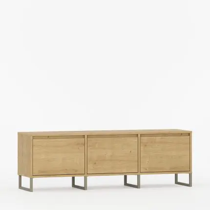 Skreddersydd TV-benk med 3 dører og metallben