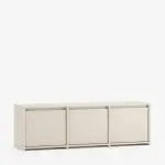 Minimalistisk skobenk med tre romslige oppbevaringsrom