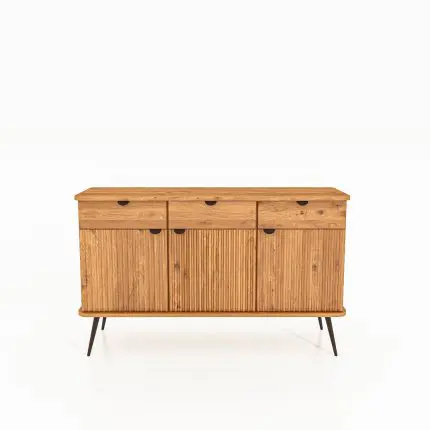 Skjenk med tre riflede dører og tre skuffer.