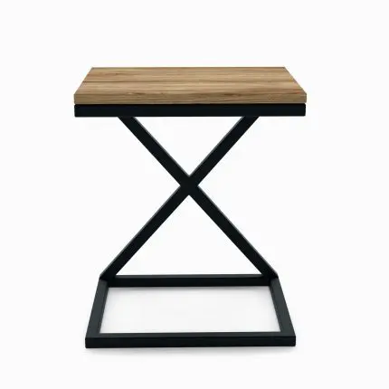 Sidebord LARGO X med kryssformet svart metallstativ og mørk trelook-bordplate – moderne og geometrisk design