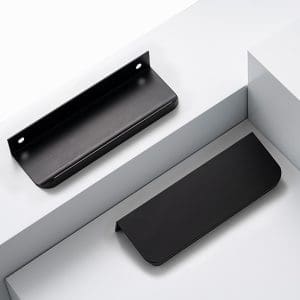 LING Black Edged KLCZ