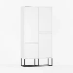 Moderne garderobeskap med fire dører og slanke metallben.