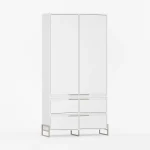 Skreddersydd garderobeskap med dører og skuffer