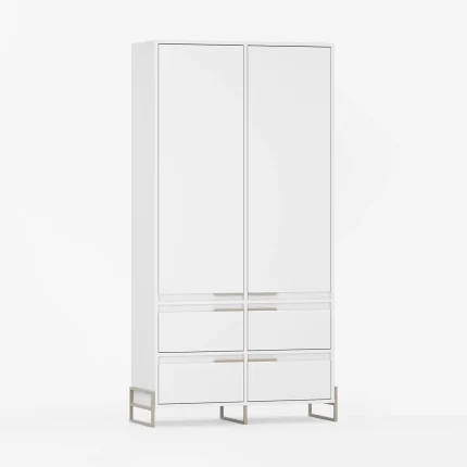 Skreddersydd garderobeskap med dører og skuffer