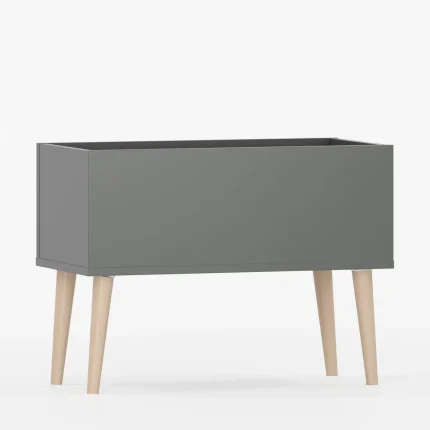 Moderne plantekasse med ben.