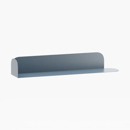 Minimalistisk stålhylle i blågrå farge montert på vegg – LAYERS-kolleksjon.