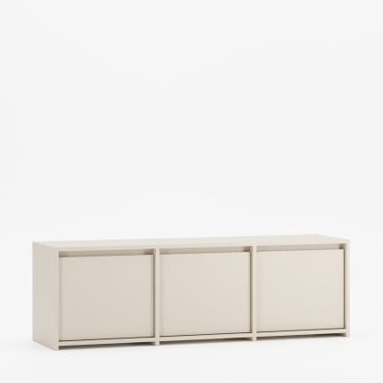 Minimalistisk skobenk med tre romslige oppbevaringsrom