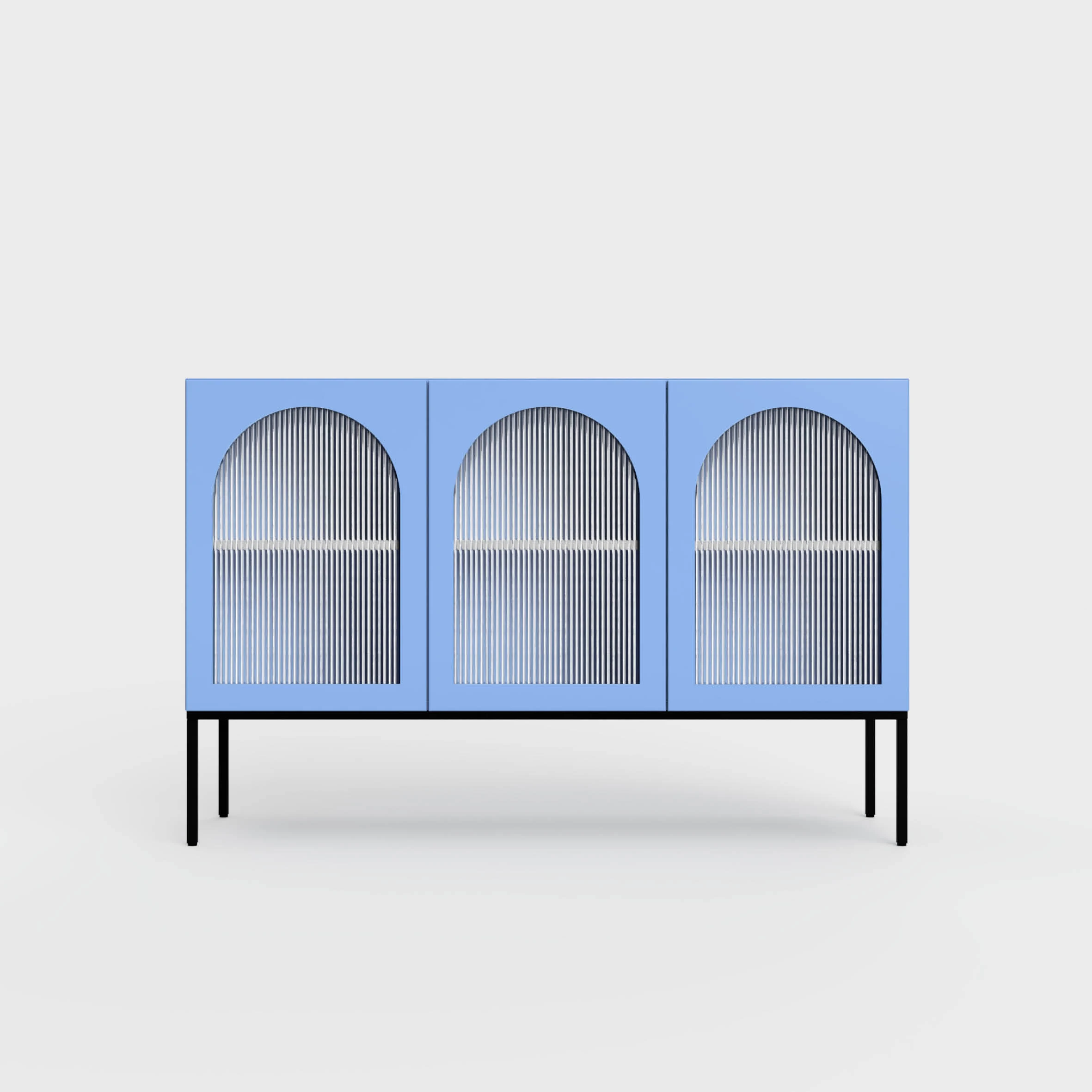 Eksklusiv skjenk med tre glassdører.